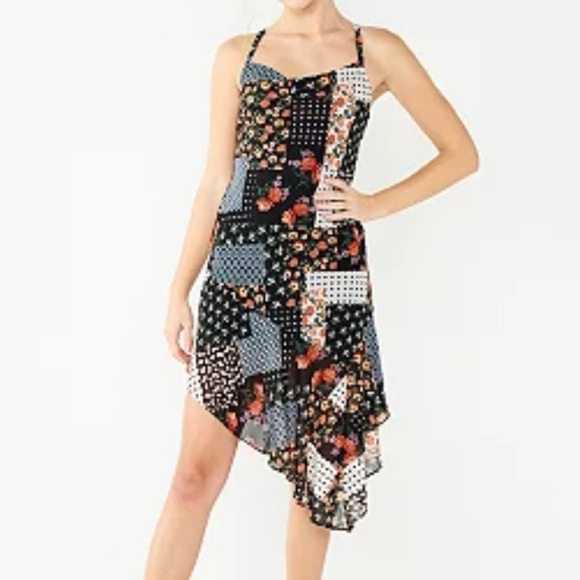 💙💛NWT- SUPER CUTE ASYMMETRICAL SPAGHETTI STRAP DRESS SZ S💙💛 - Picture 6 of 11